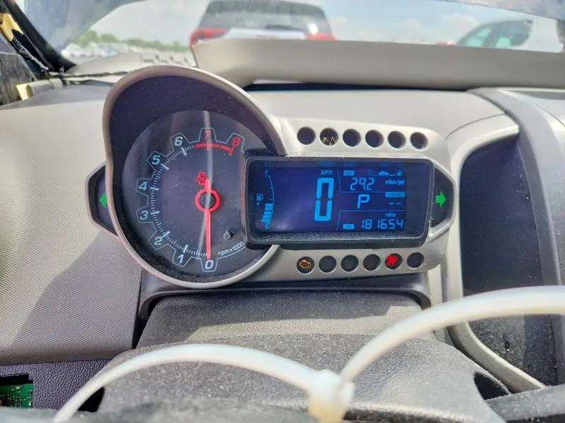2015 CHEVROLET SONIC LT  