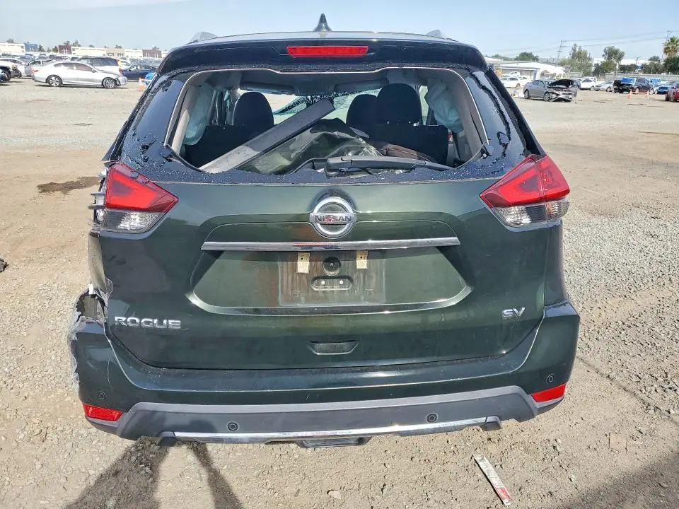 2020 NISSAN ROGUE SV  