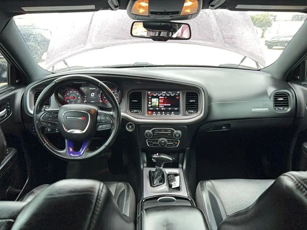 2020 DODGE CHARGER SXT  