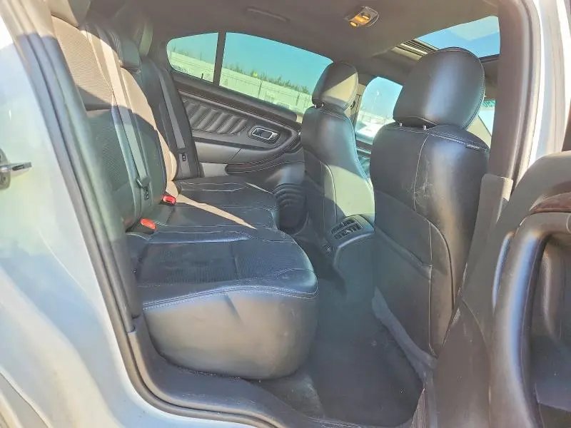 2016 FORD TAURUS LIMITED  