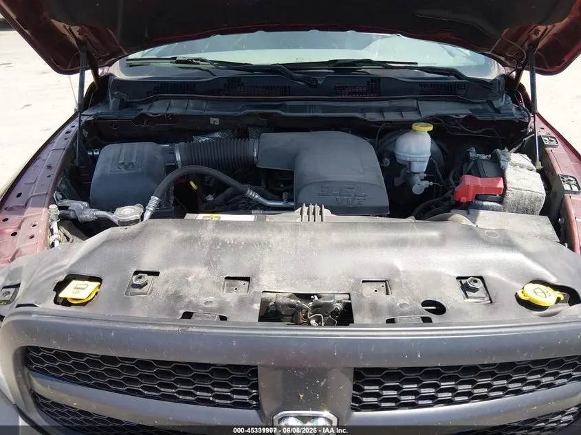 2019 RAM 1500 CLASSIC TRADESMAN  4X4 6'4 BOX