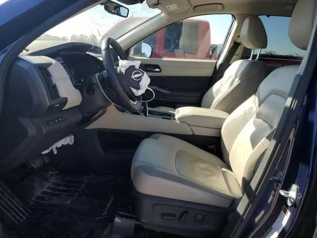 2023 NISSAN PATHFINDER SL  