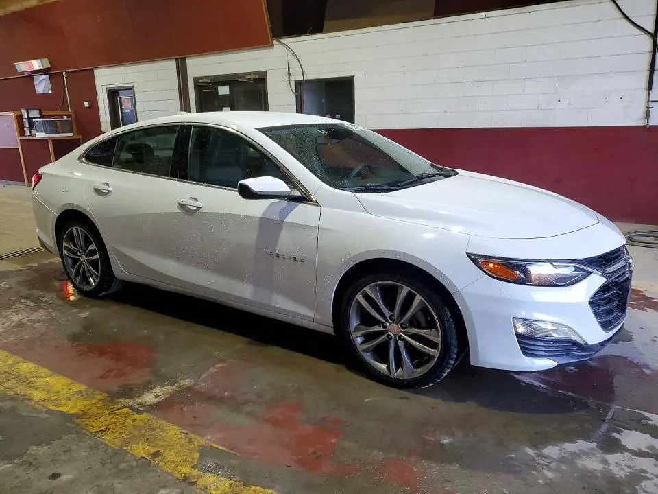 2022 CHEVROLET MALIBU LT  