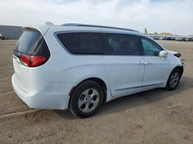 2017 CHRYSLER PACIFICA TOURING L PLUS  