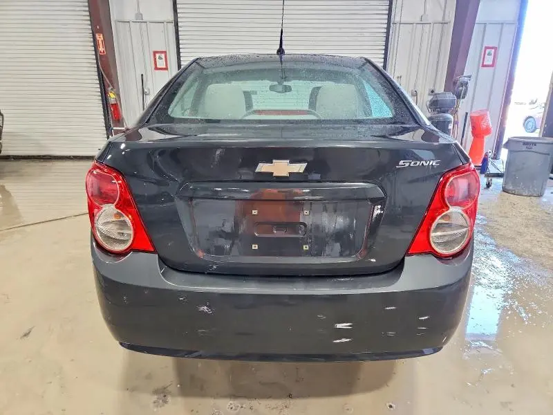 2014 CHEVROLET SONIC LS  