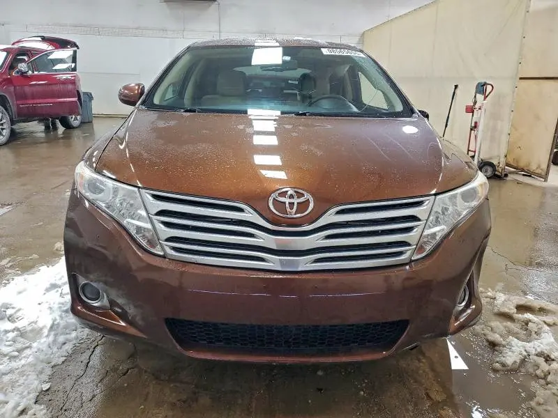 2011 TOYOTA VENZA   