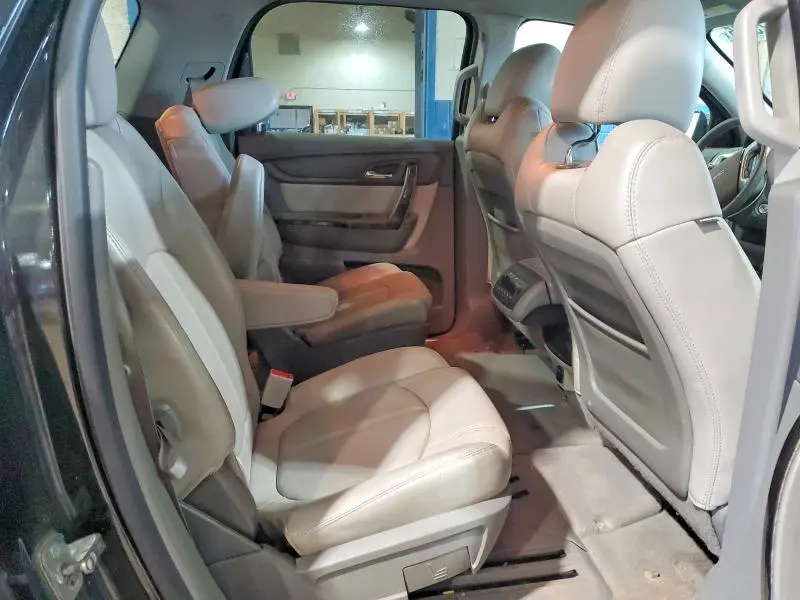 2015 GMC ACADIA SLT-1  