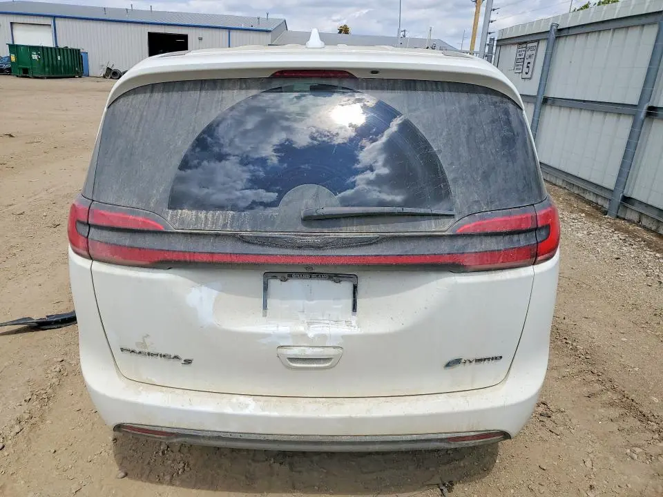 2022 CHRYSLER PACIFICA HYBRID TOURING L  