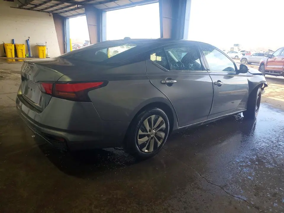 2020 NISSAN ALTIMA S  