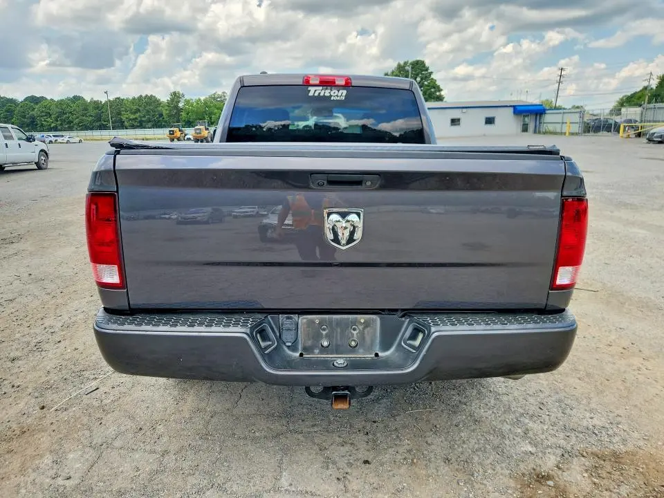 2018 RAM 1500 ST  
