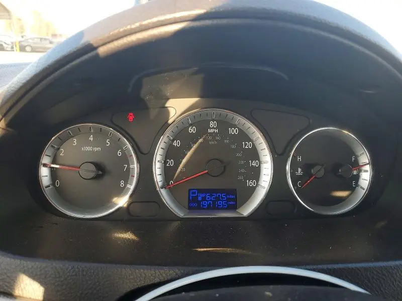 2010 HYUNDAI SONATA GLS  