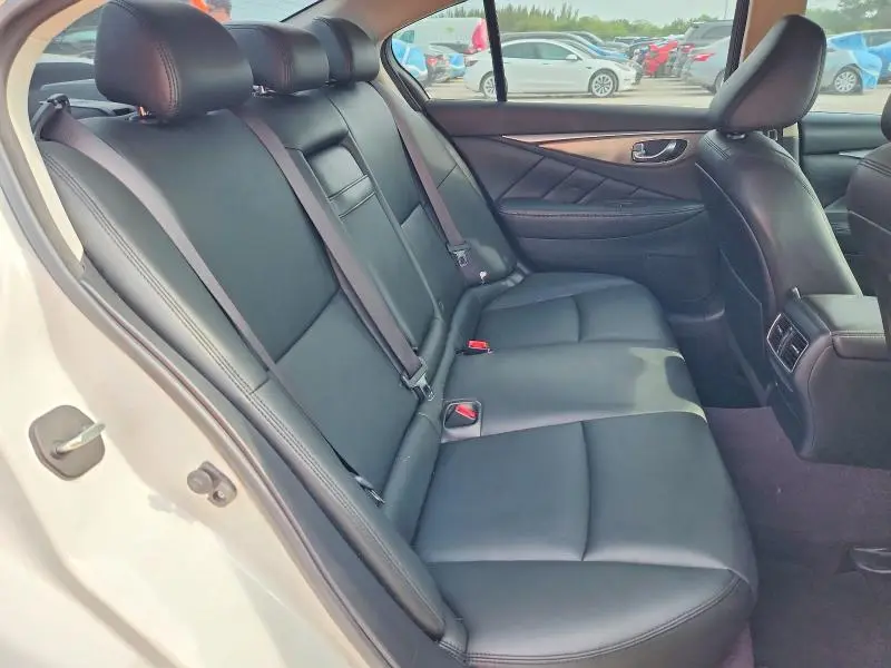 2017 INFINITI Q50 2.0T PREMIUM  