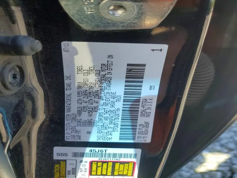 2011 TOYOTA TUNDRA CREWMAX SR5  