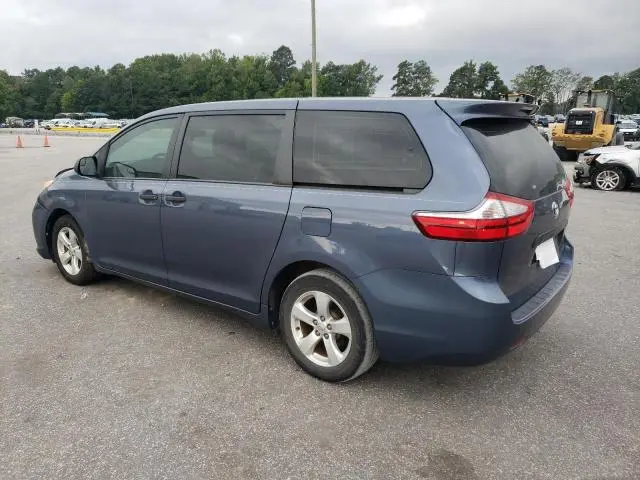 2016 TOYOTA SIENNA   
