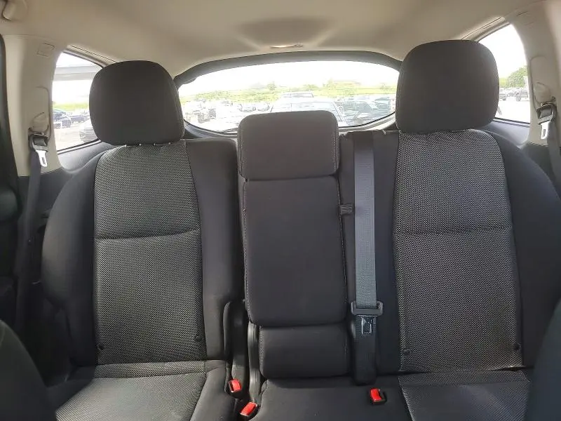 2017 NISSAN PATHFINDER SV  