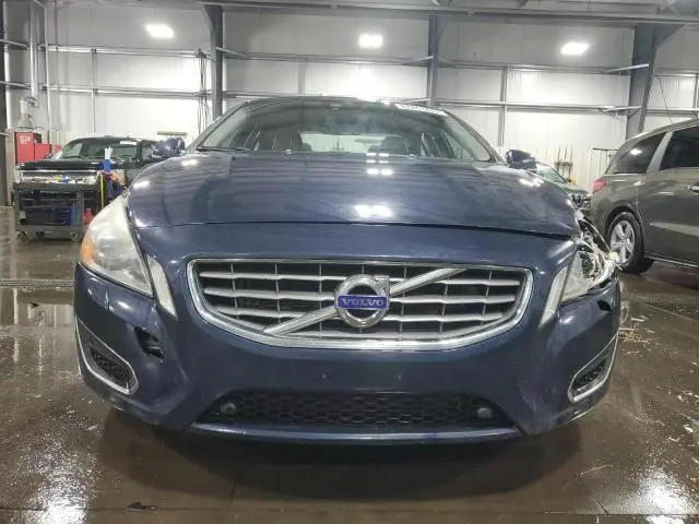 2013 VOLVO S60 T5  