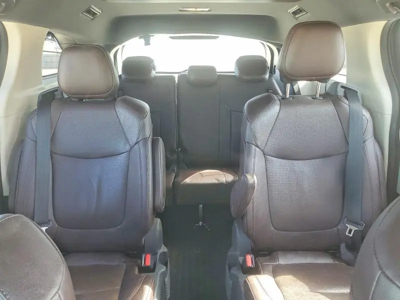 2021 TOYOTA SIENNA LIMITED  