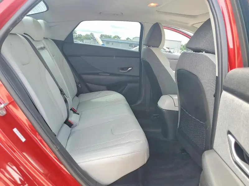 2022 HYUNDAI ELANTRA LIMITED  