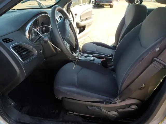 2013 CHRYSLER 200 LX  