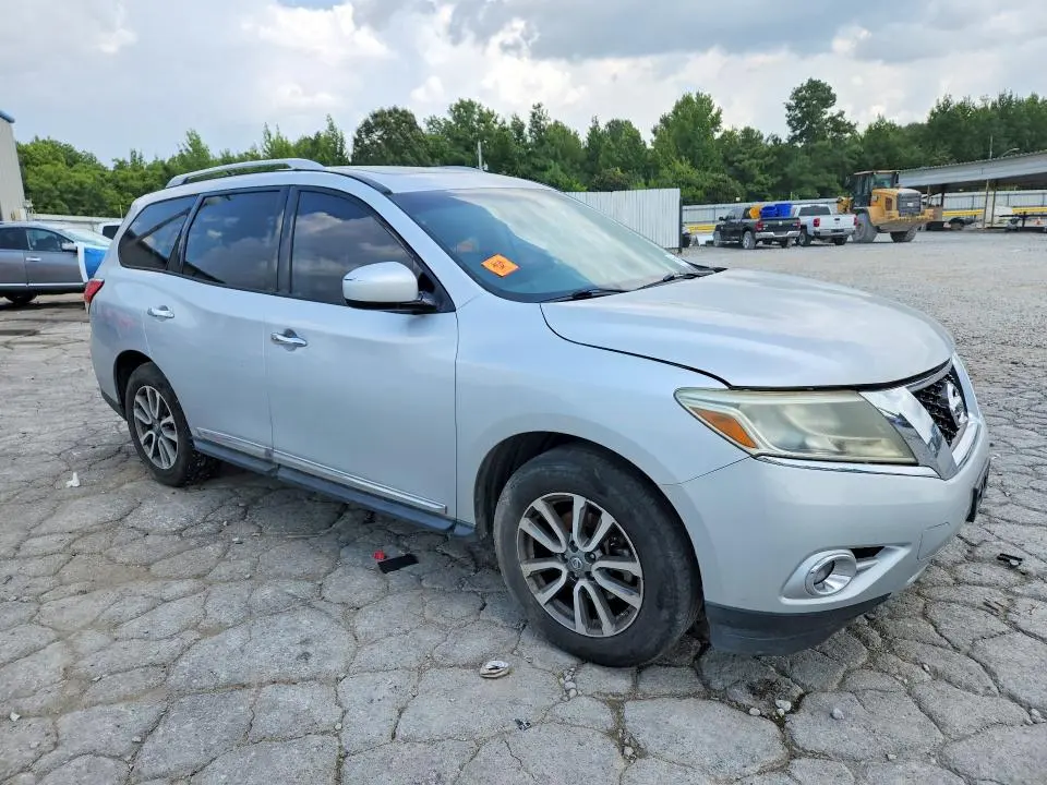 2014 NISSAN PATHFINDER SL  