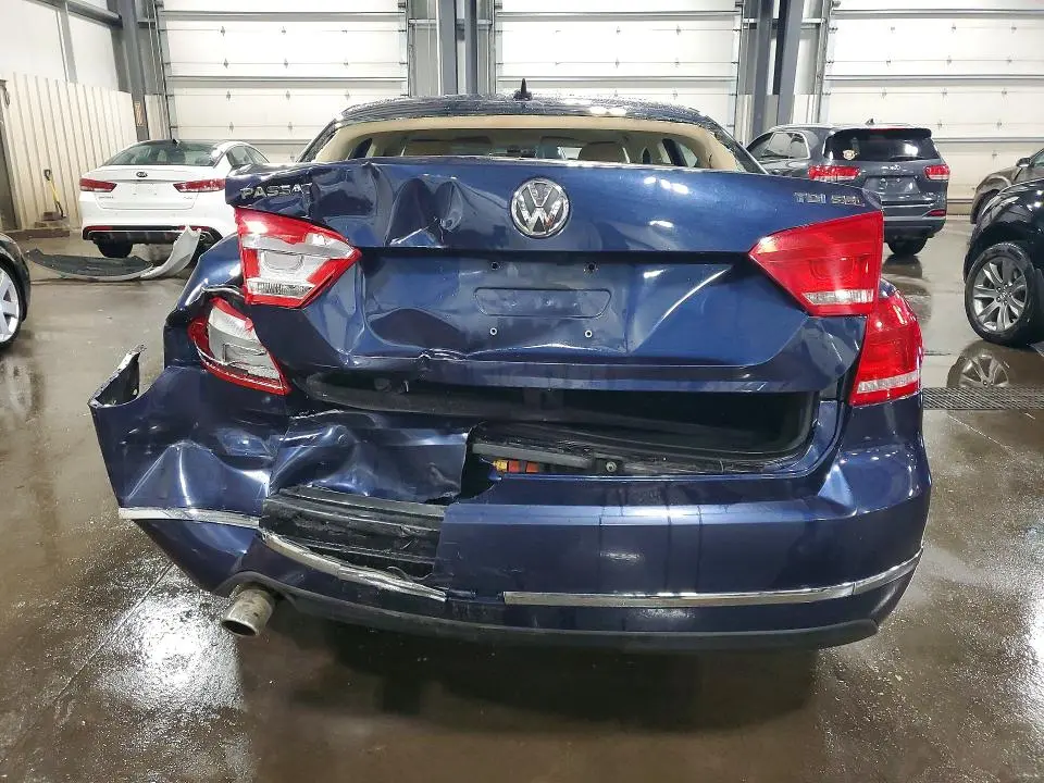 2015 VOLKSWAGEN PASSAT SEL  