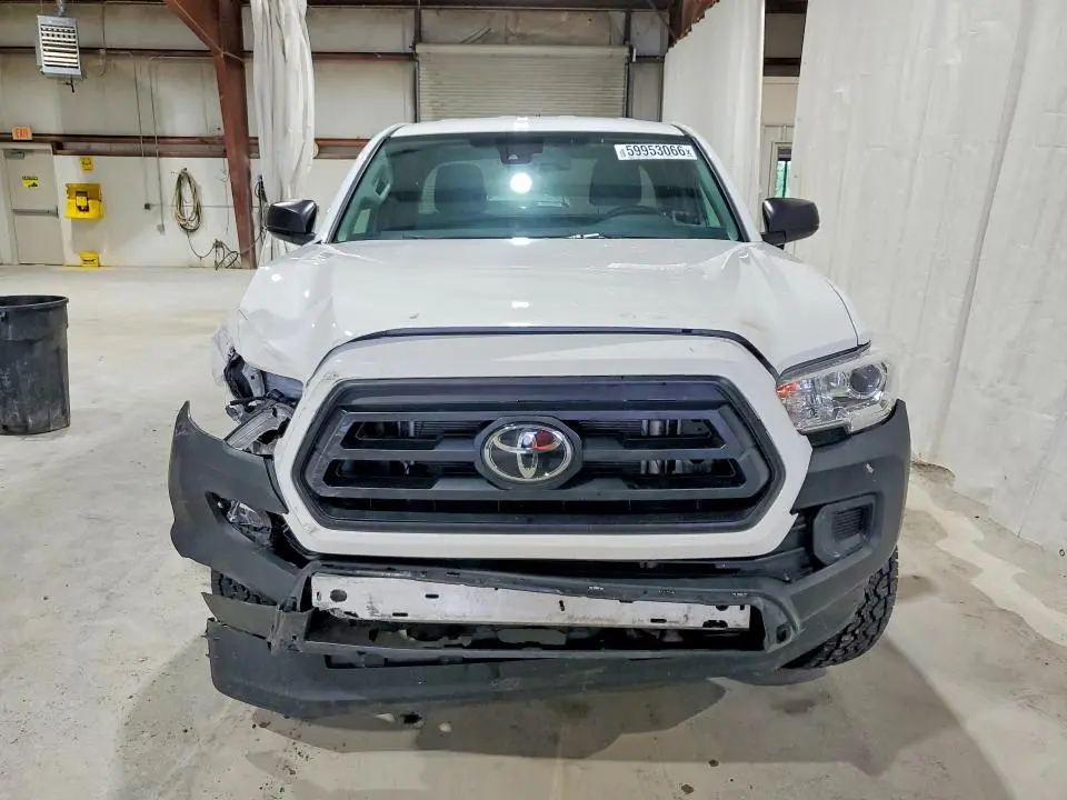 2022 TOYOTA TACOMA SR  