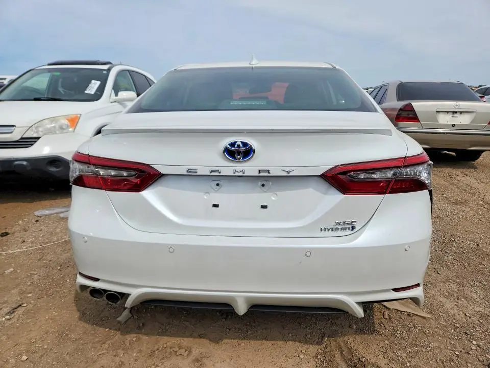 2022 TOYOTA CAMRY XSE  