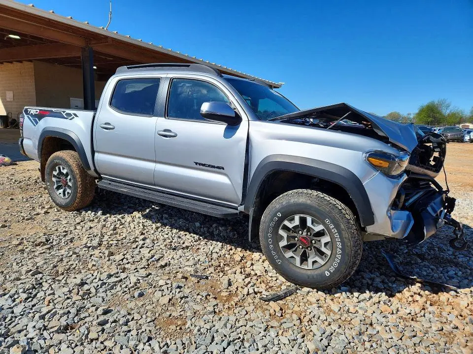 2017 TOYOTA TACOMA TRD OFF-ROAD  