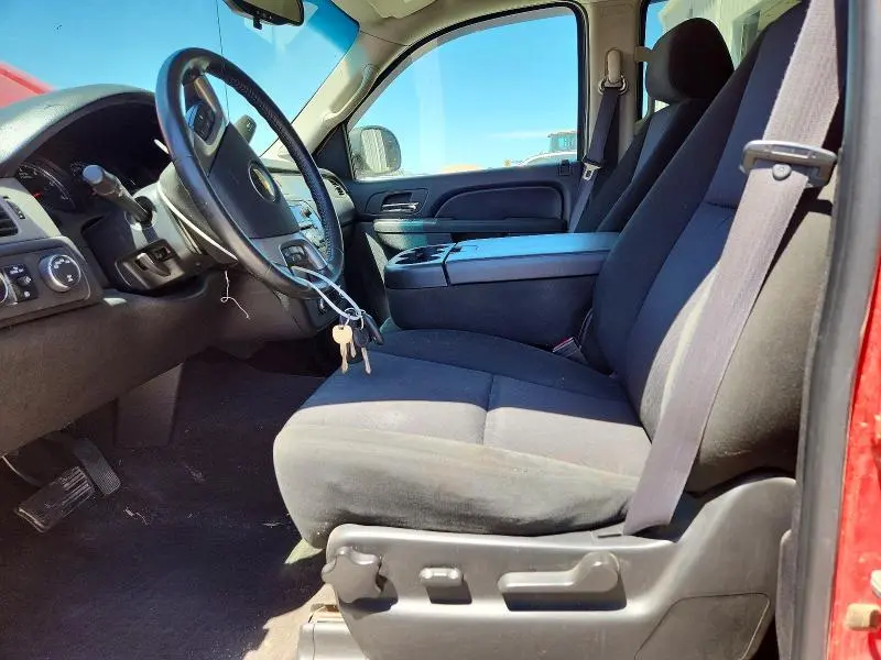 2011 CHEVROLET AVALANCHE LS  