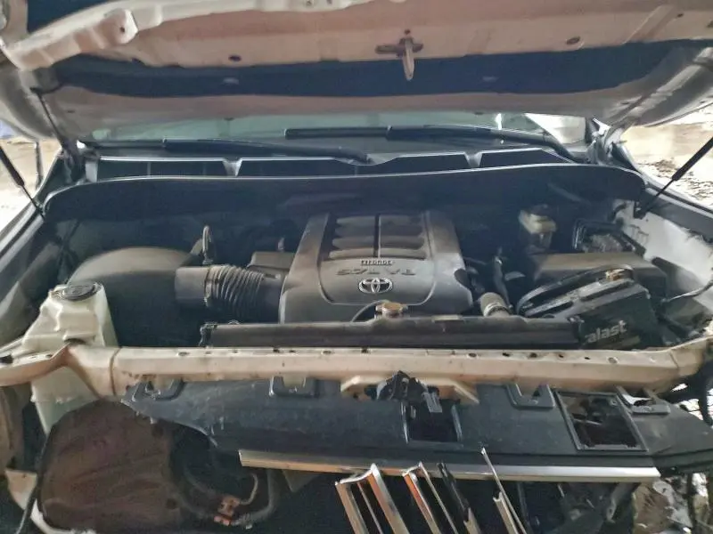 2018 TOYOTA TUNDRA CREWMAX LIMITED  