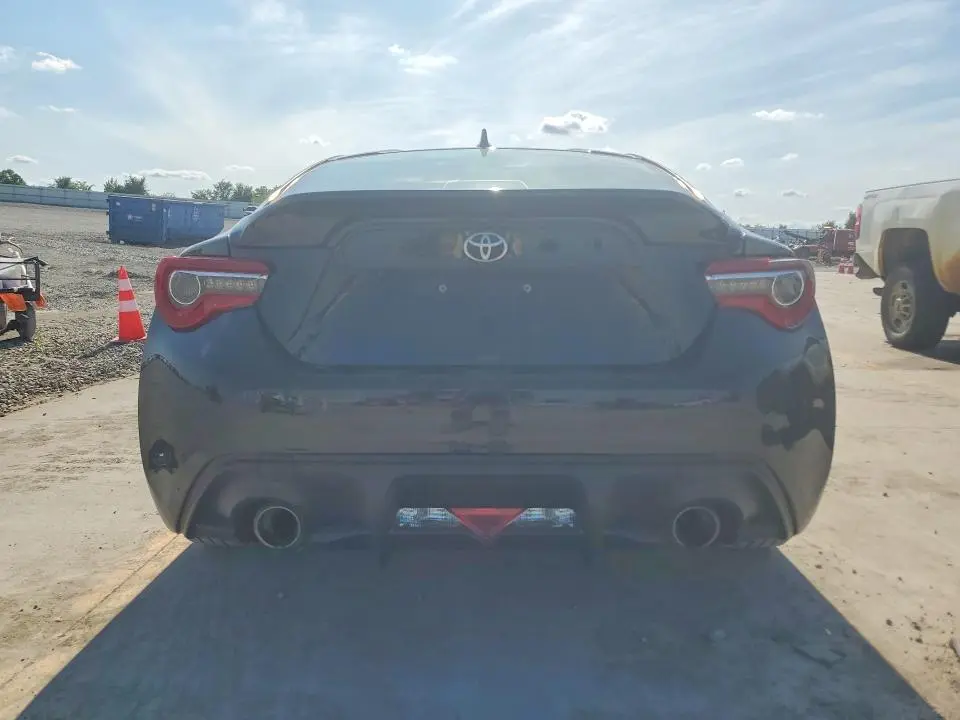 2020 TOYOTA 86   