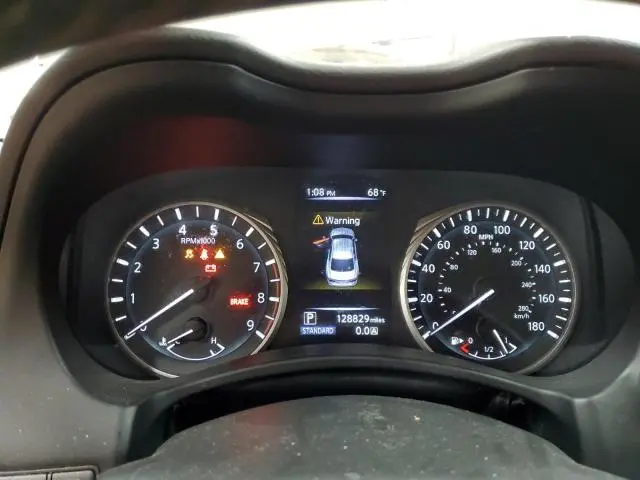 2018 INFINITI Q50 LUXE  