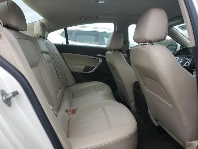 2012 BUICK REGAL   