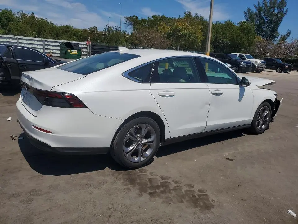 2024 HONDA ACCORD EX  