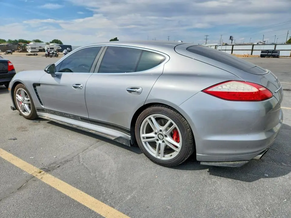 2010 PORSCHE PANAMERA TURBO  