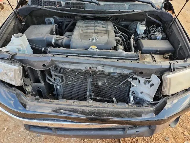 2011 TOYOTA TUNDRA CREWMAX SR5