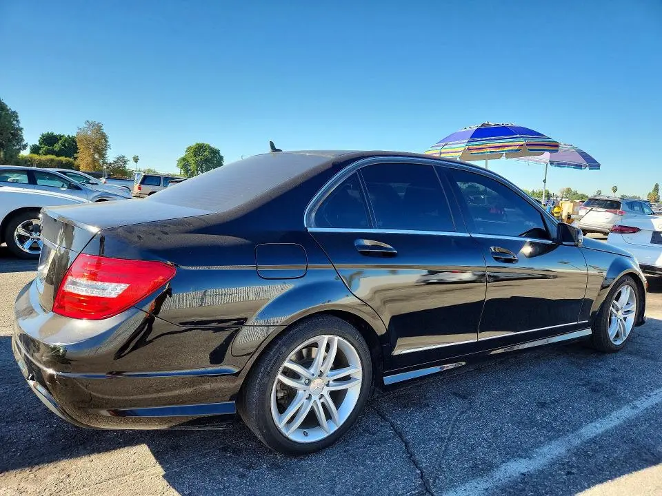 2013 MERCEDES-BENZ C 250  