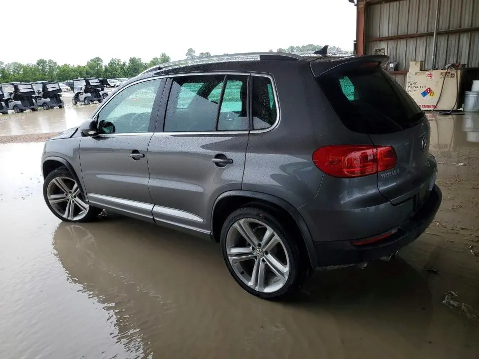 2014 VOLKSWAGEN TIGUAN S  