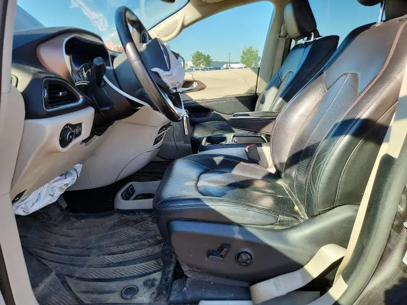 2017 CHRYSLER PACIFICA TOURING L PLUS  