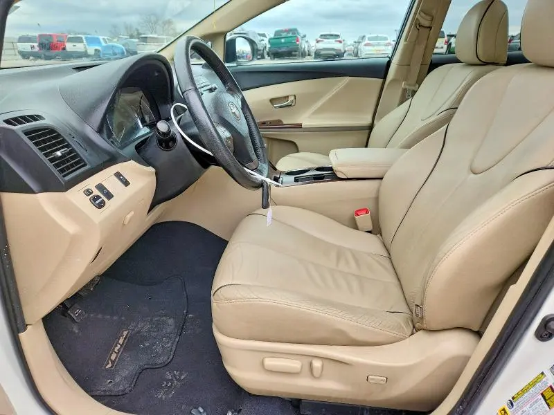 2010 TOYOTA VENZA AWD V6  