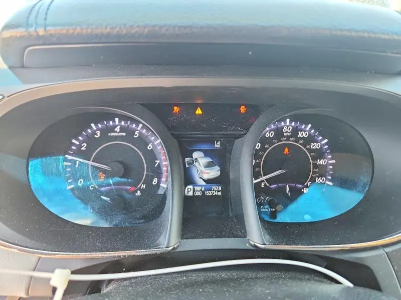 2016 TOYOTA AVALON LIMITED  