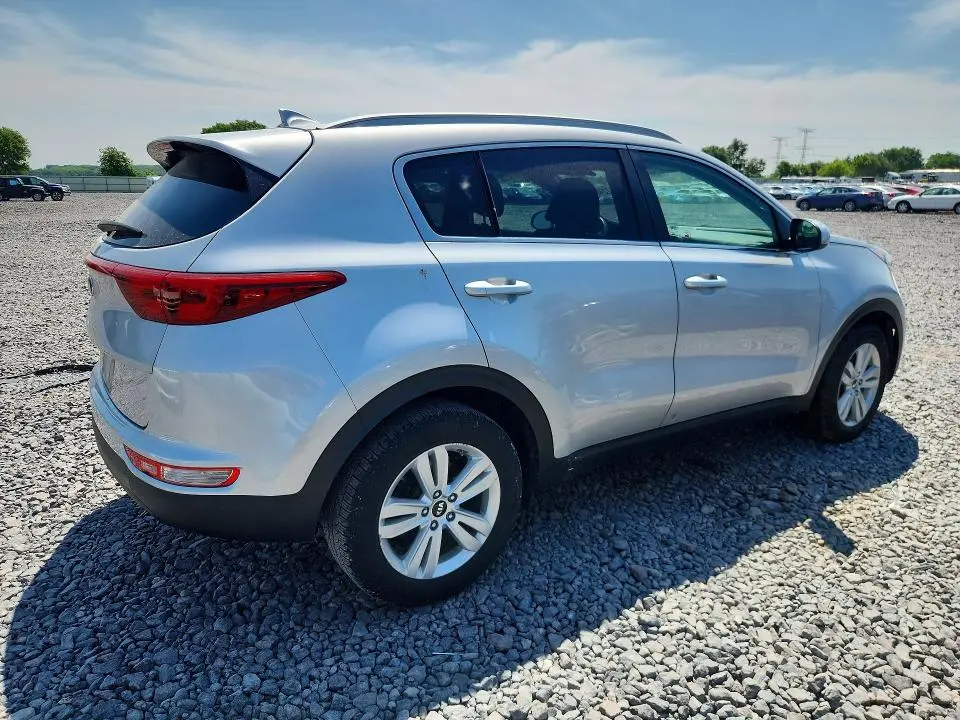 2017 KIA SPORTAGE LX  