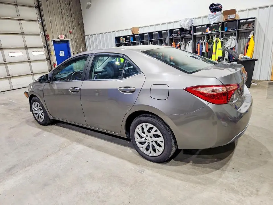 2019 TOYOTA COROLLA LE  