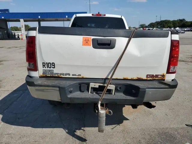 2013 GMC SIERRA K2500 SLE  