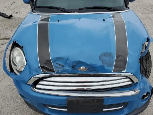 2014 MINI COOPER 