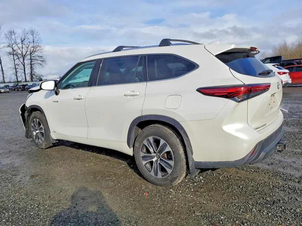 2020 TOYOTA HIGHLANDER HYBRID XLE  