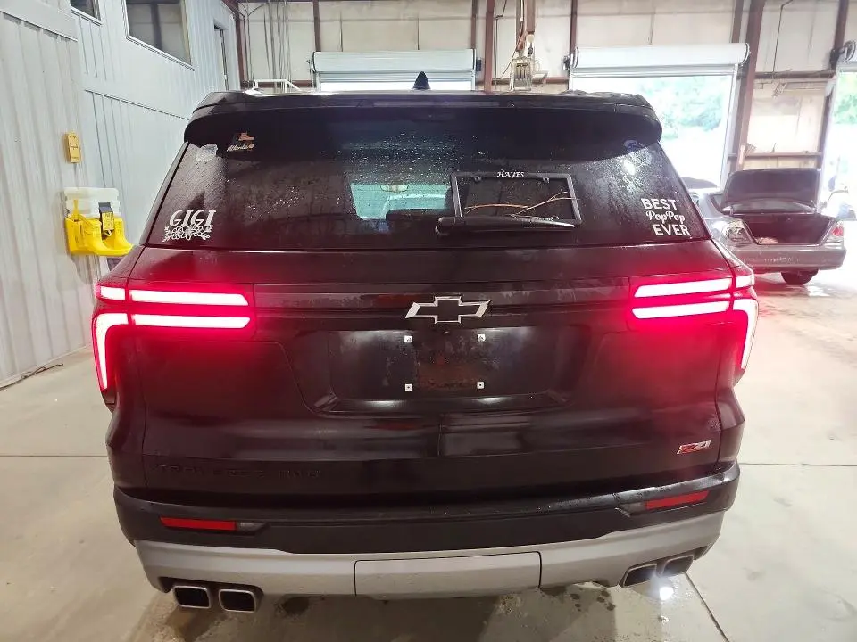 2024 CHEVROLET TRAVERSE LT Z71  