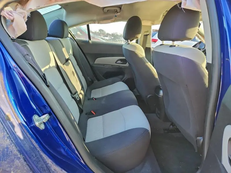 2013 CHEVROLET CRUZE LS  