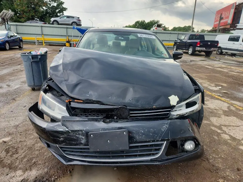 2013 VOLKSWAGEN JETTA TDI  