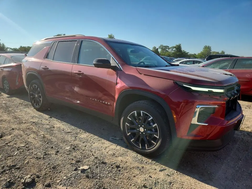 2025 CHEVROLET TRAVERSE LT  